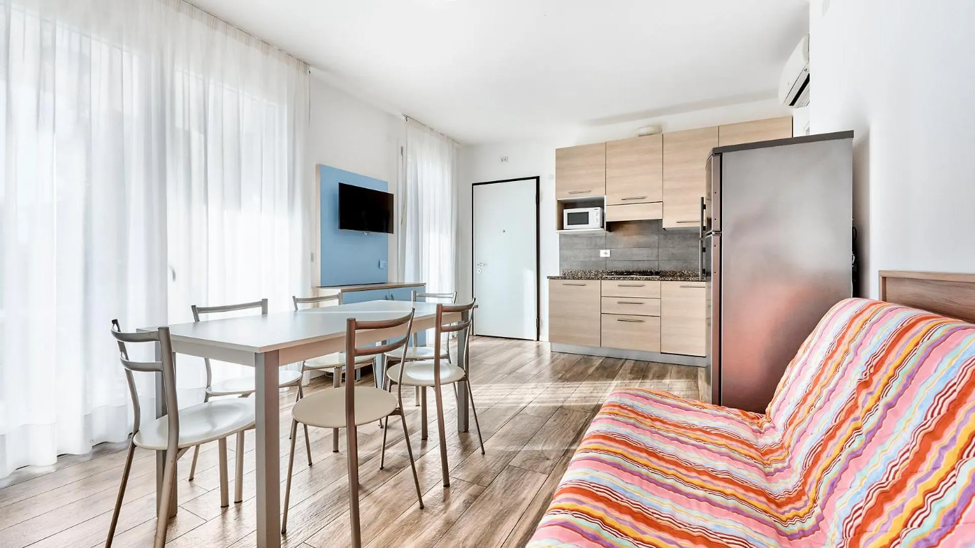 Jesolo Village Beach House - Host Solution Italien